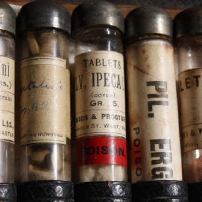 Assorted early 20th c medications and poisons